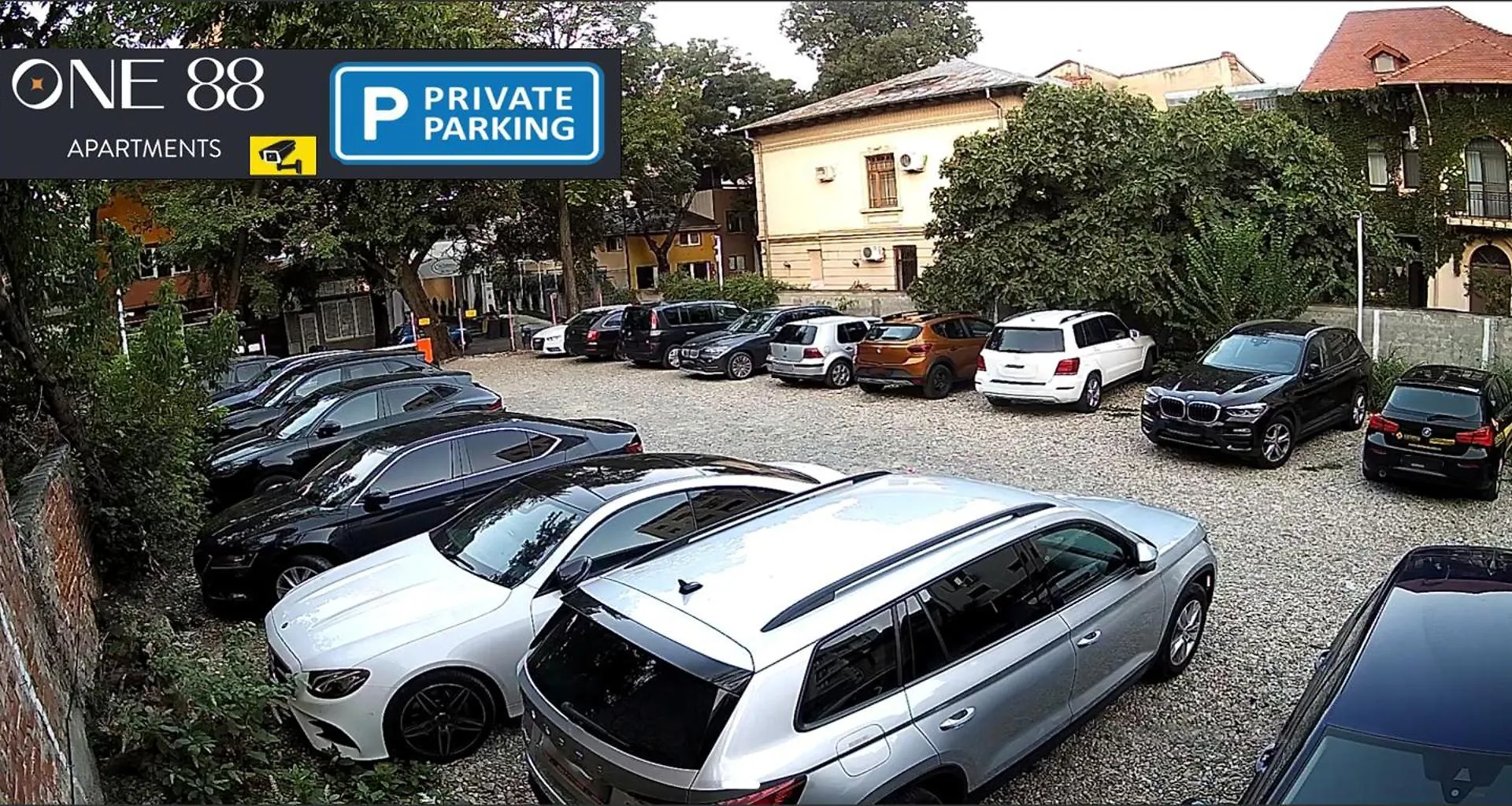 2 Hidden Gems - All U Need - By Uni88 Apartments Bucharest