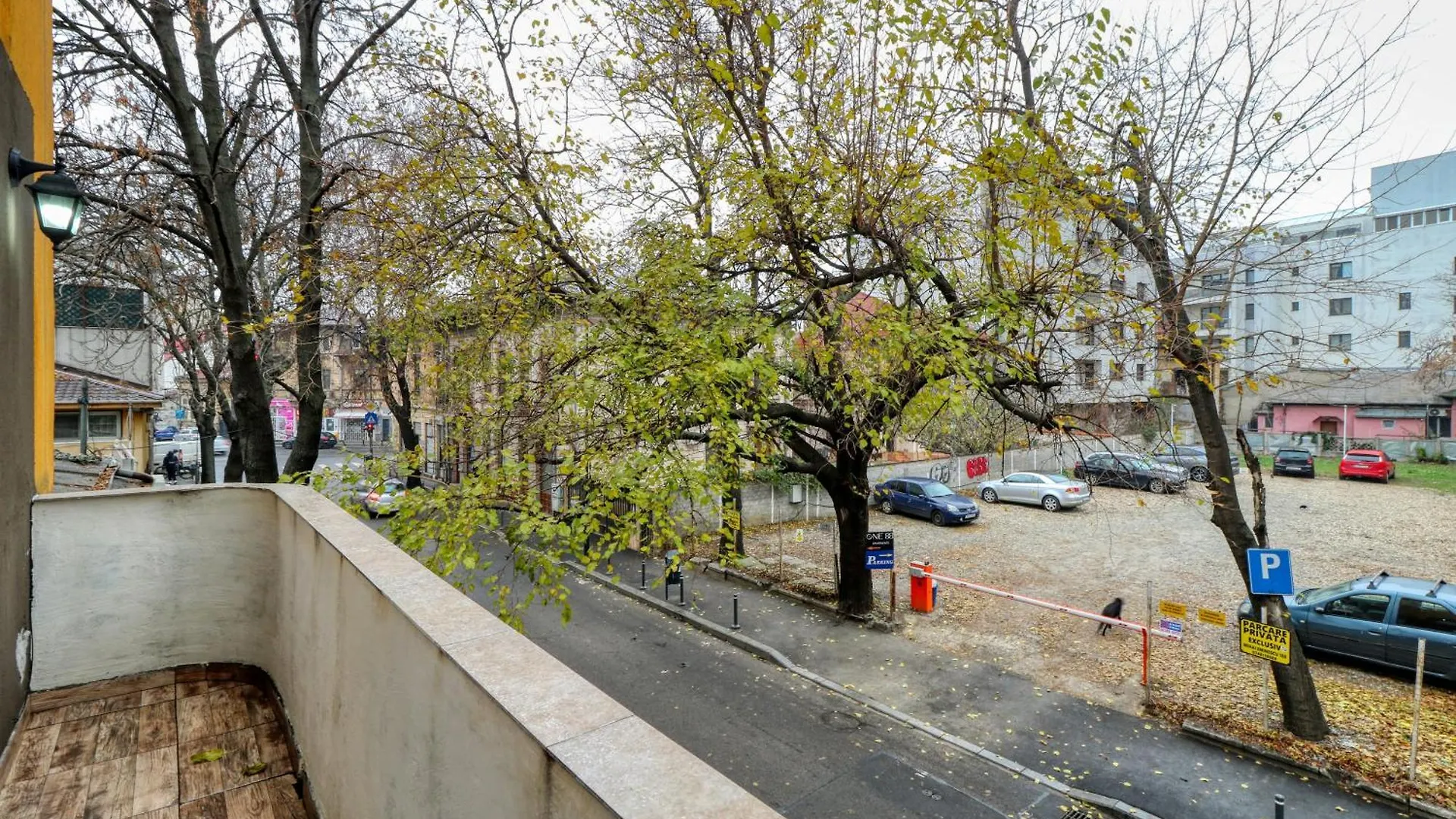 2 Hidden Gems - All U Need - By Uni88 Apartments Bucharest 0*,